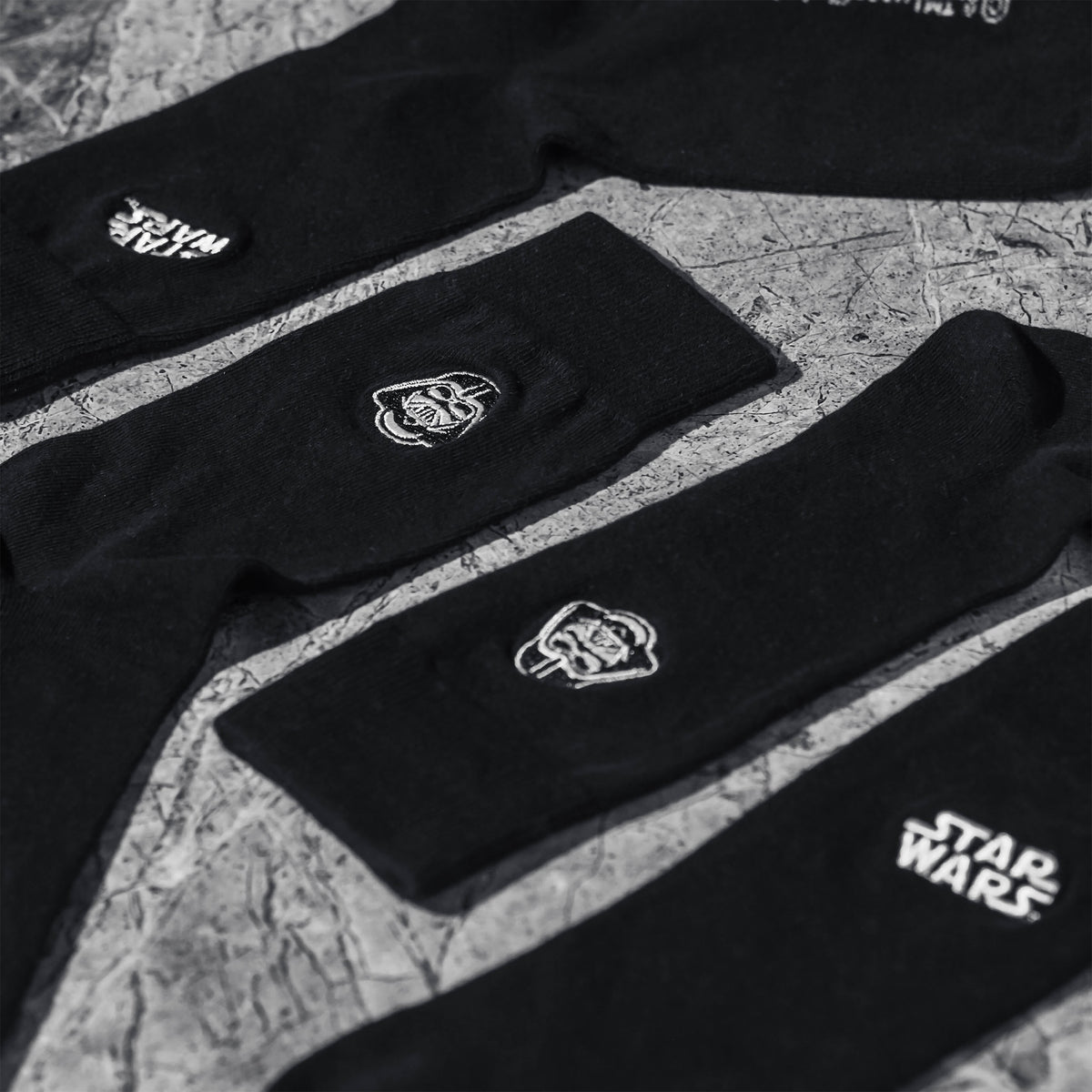 Product image Star Wars - Darth Vader Logo Socks 2-Pack Black