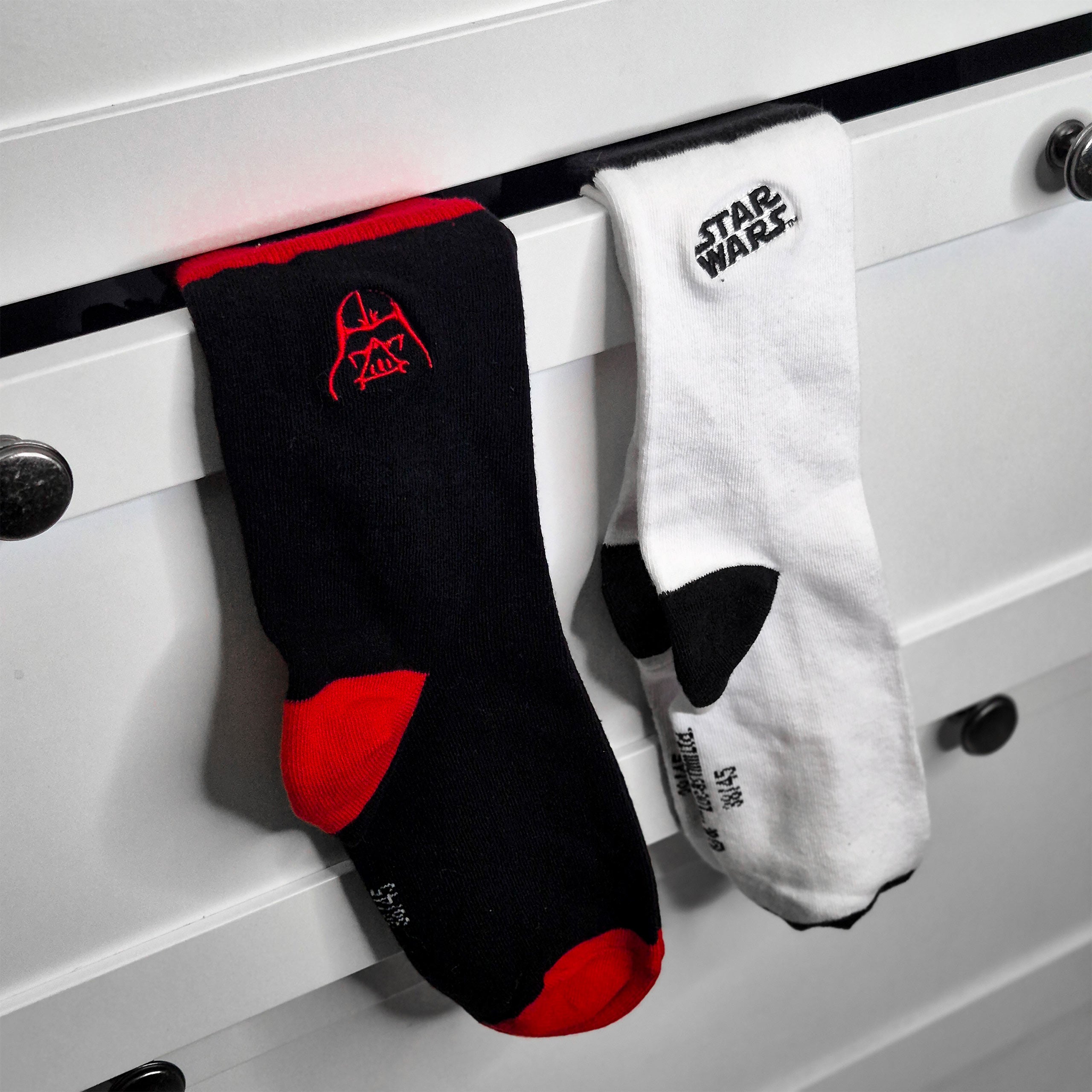 Imagen del producto Star Wars - Pack de 2 pares de calcetines logo Darth Vader