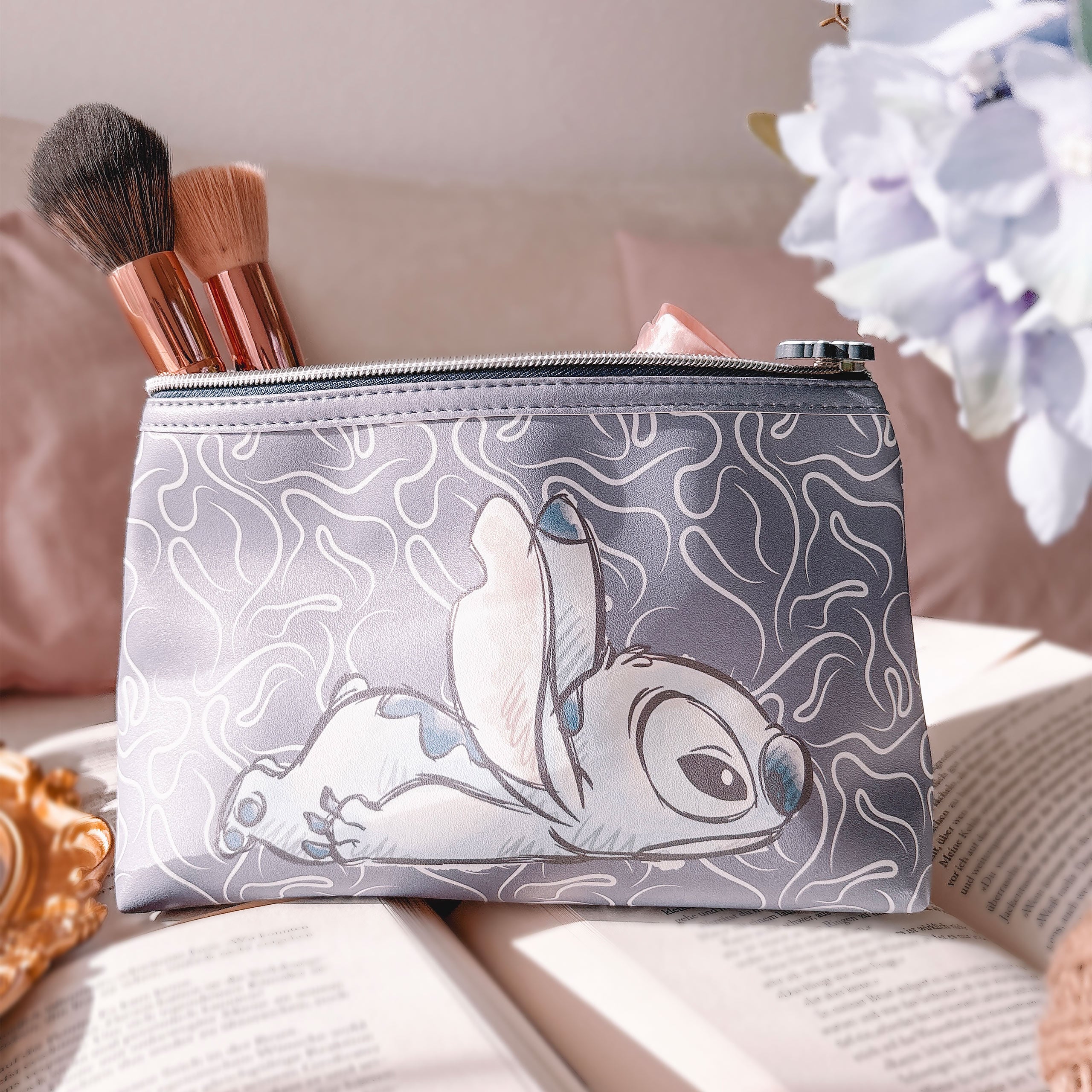 Imagen del producto Stitch neceser azul - Lilo & Stitch