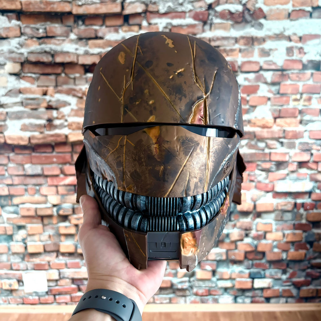 Imagen del producto Star Wars The Acolyte - Qimir The Stranger Réplica de casco Black Series
