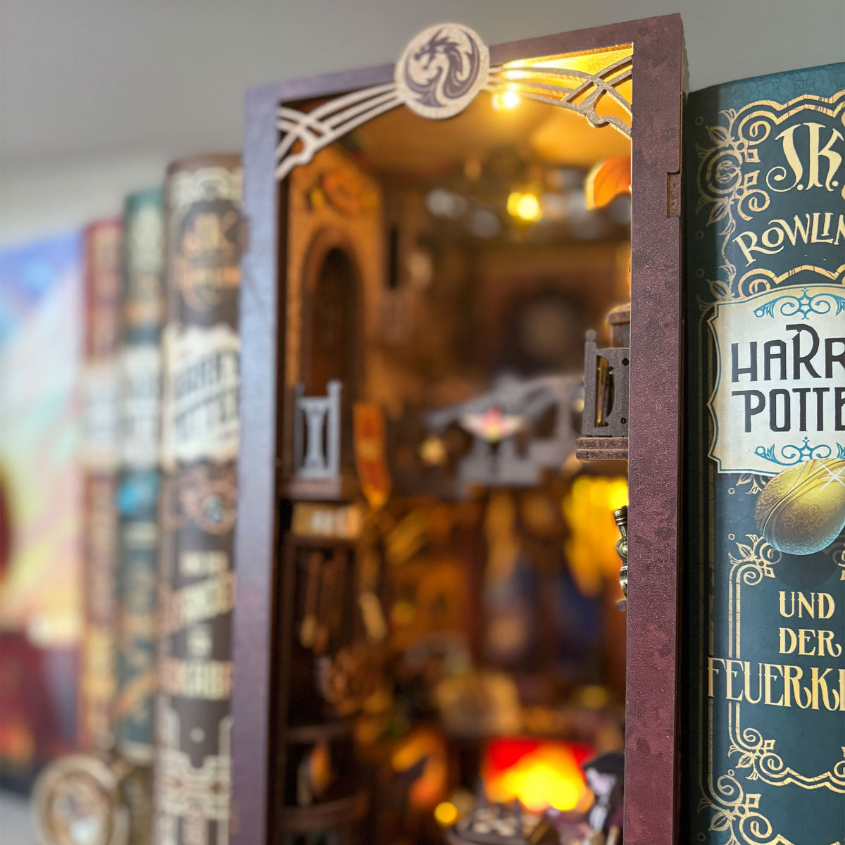 Product image Flame Common Room Book Nook Wooden Model Kit for Harry Potter Fans