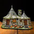Imagen del producto Harry Potter - Réplica en miniatura de la cabaña de Hagrid con iluminación LED