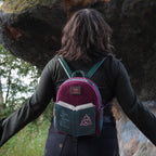 Imagen del producto Charmed - Mini Mochila con Logo