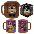 Imagen del producto Five Nights at Freddy's - Taza Freddy Fazbear con funda de peluche