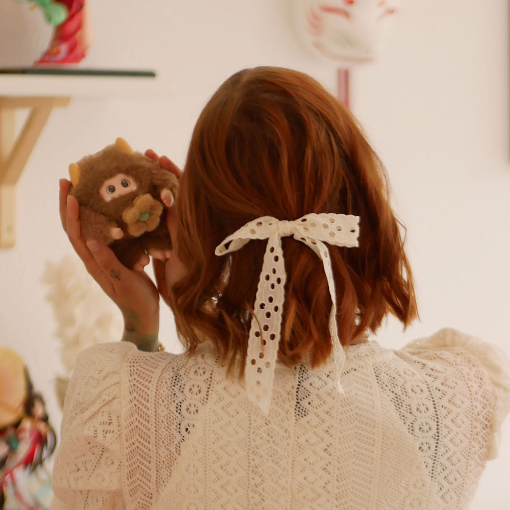 Imagen del producto Giggle Monster - Llavero de peluche de misterio Marshmallow Dreams