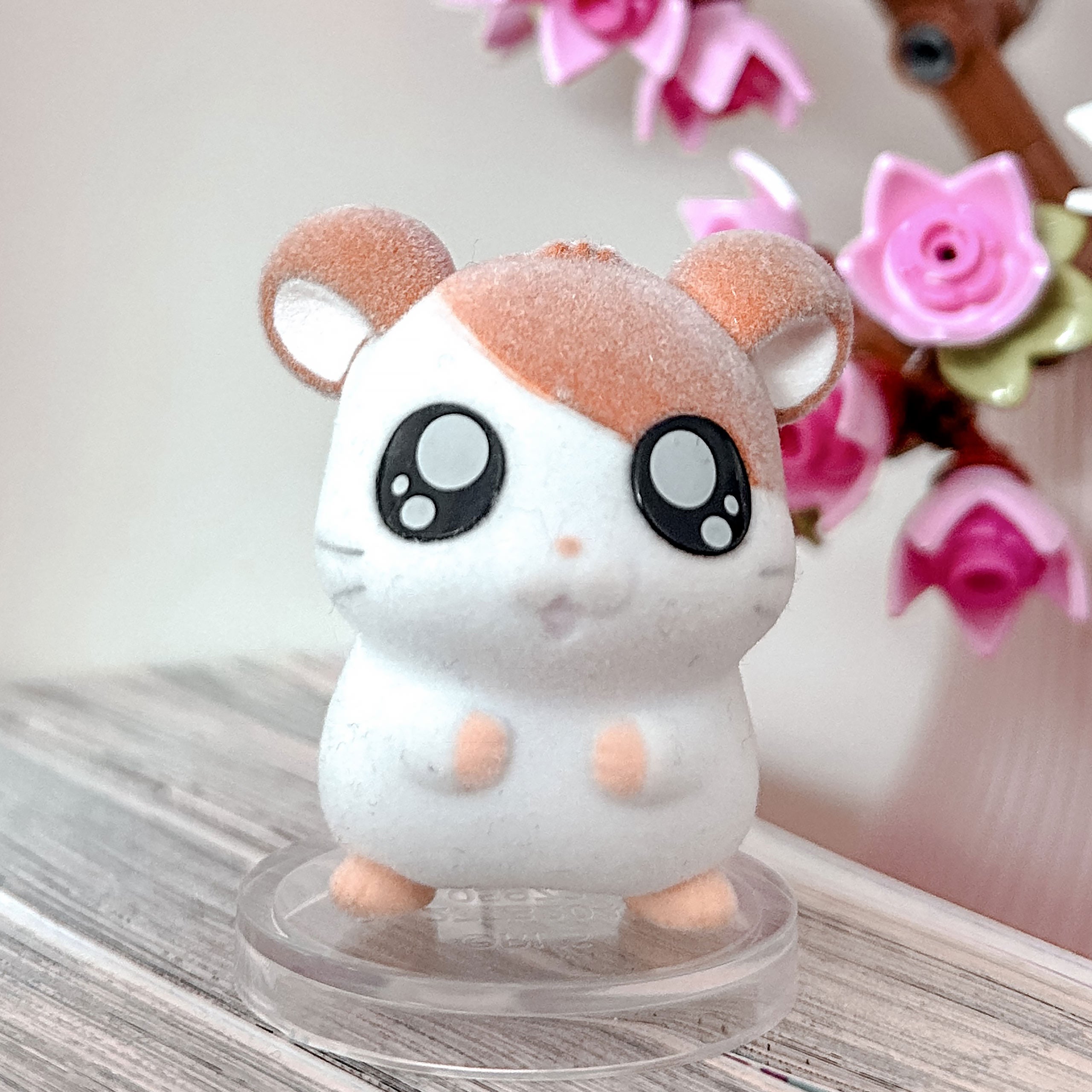 Imagen del producto Hamtaro - Figura sorpresa Flocked Doll
