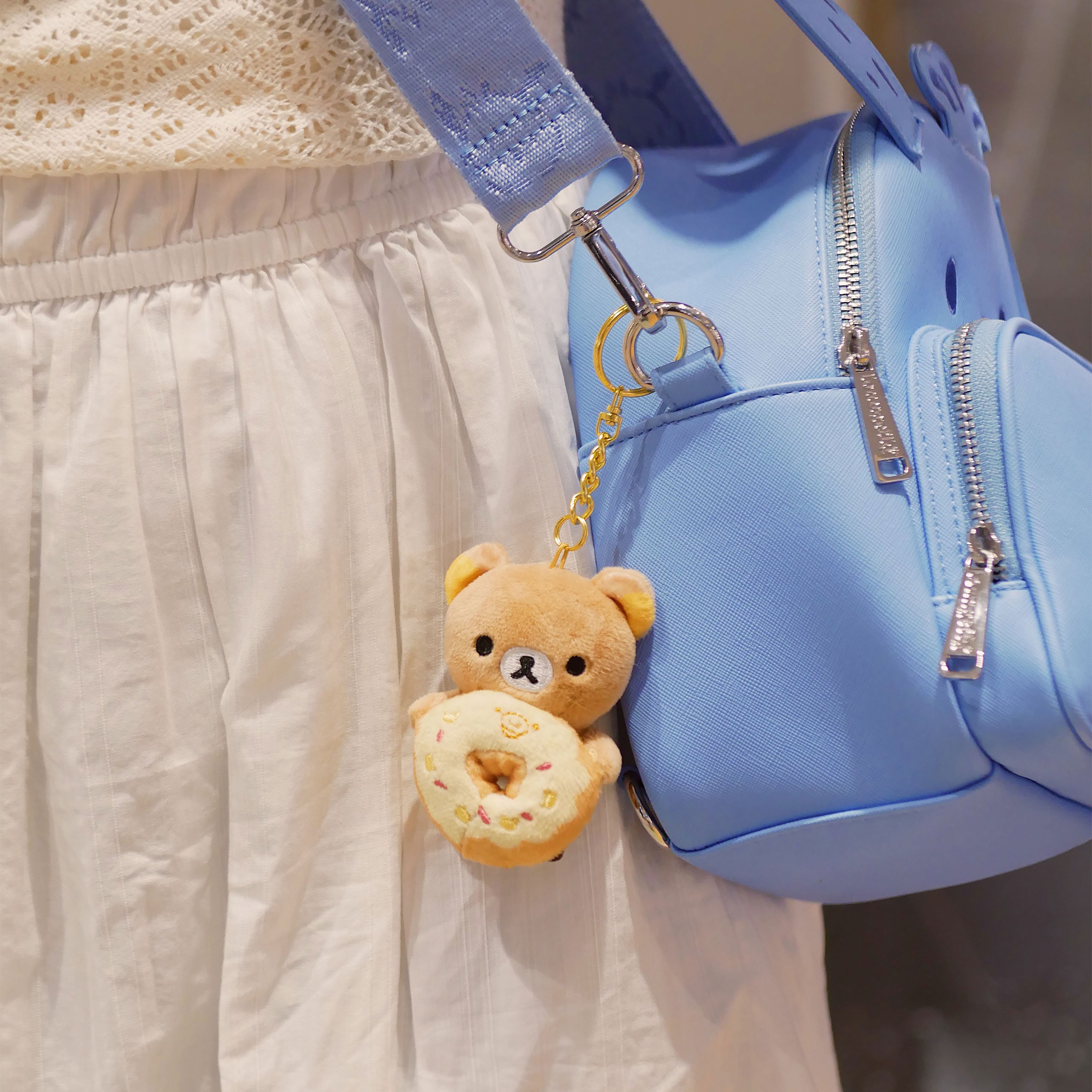 Imagen del producto Rilakkuma - Llavero de peluche misterioso Deli
