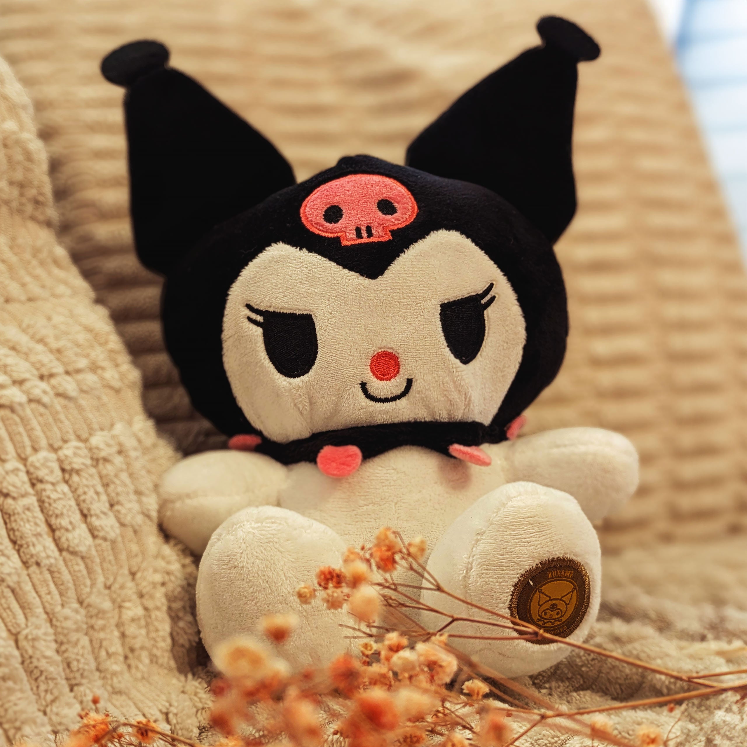 Imagen del producto Sanrio - Peluche Kuromi 23 cm