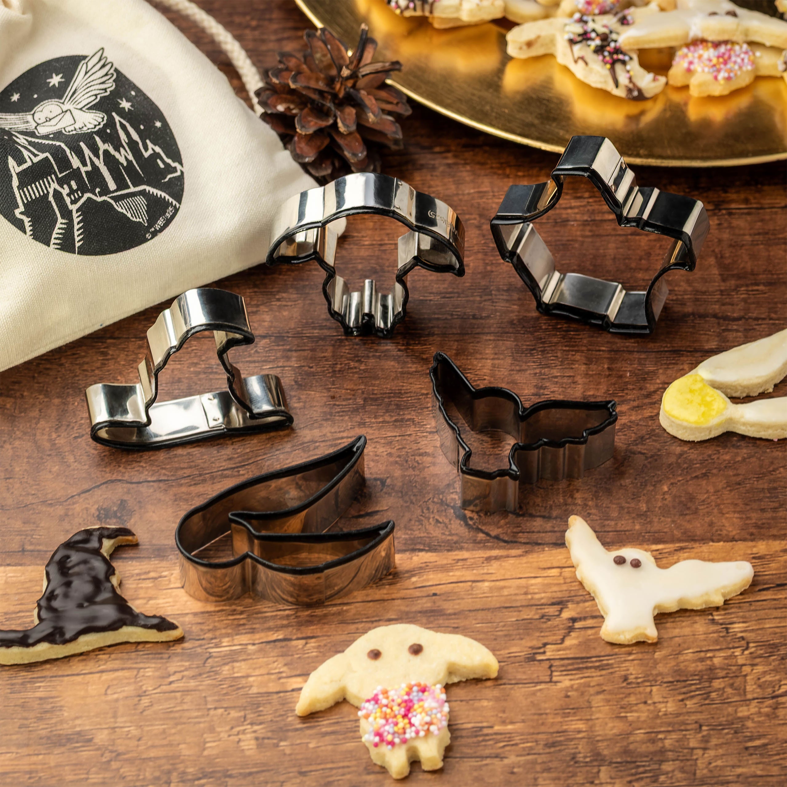 Imagen del producto Harry Potter – Set de 5 cortadores de galletas en bolsa de tela