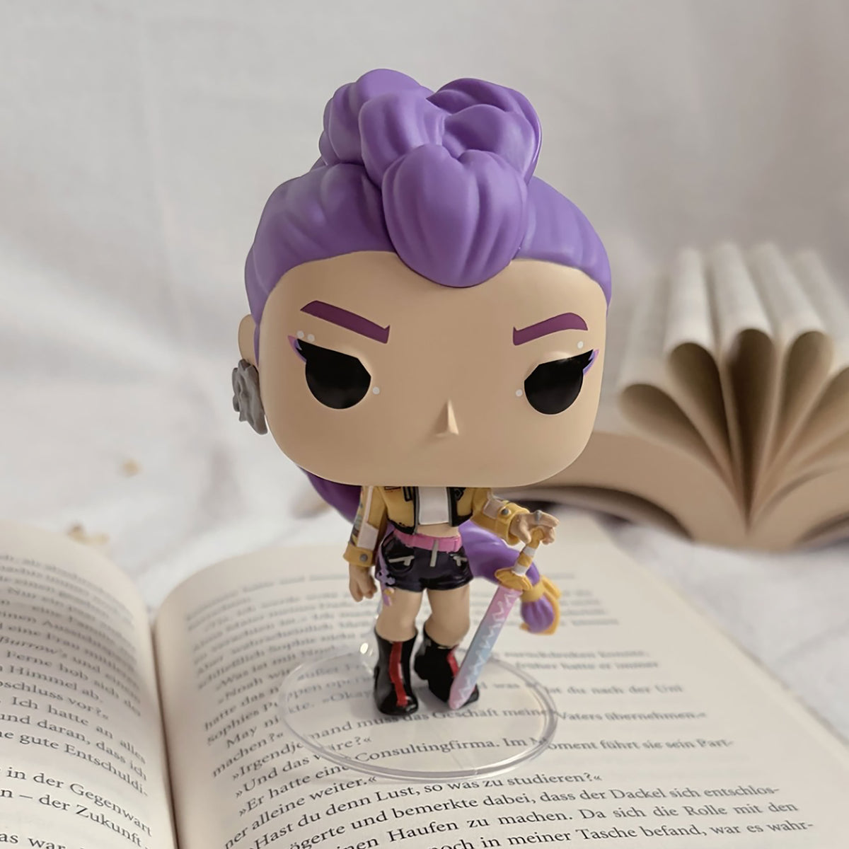 Imagen del producto KPop Demon Hunters - Figura Funko Pop de Rumi