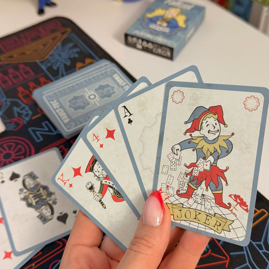 Imagen del producto Fallout - Baraja de cartas Vault-Tec