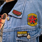 Imagen del producto Stranger Things - Friends Pins set de 3