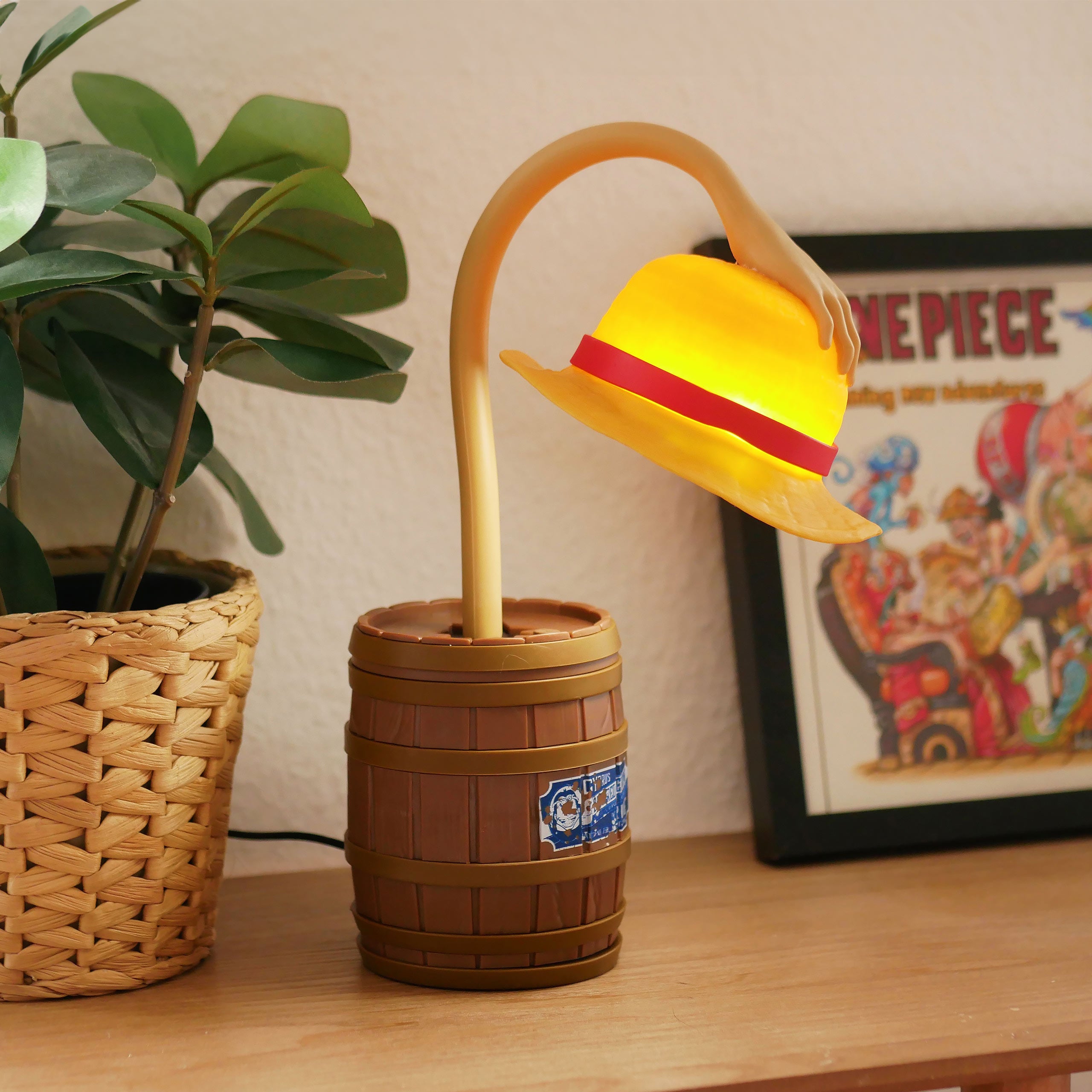 Imagen del producto One Piece - Lámpara de mesa Sombrero de Paja