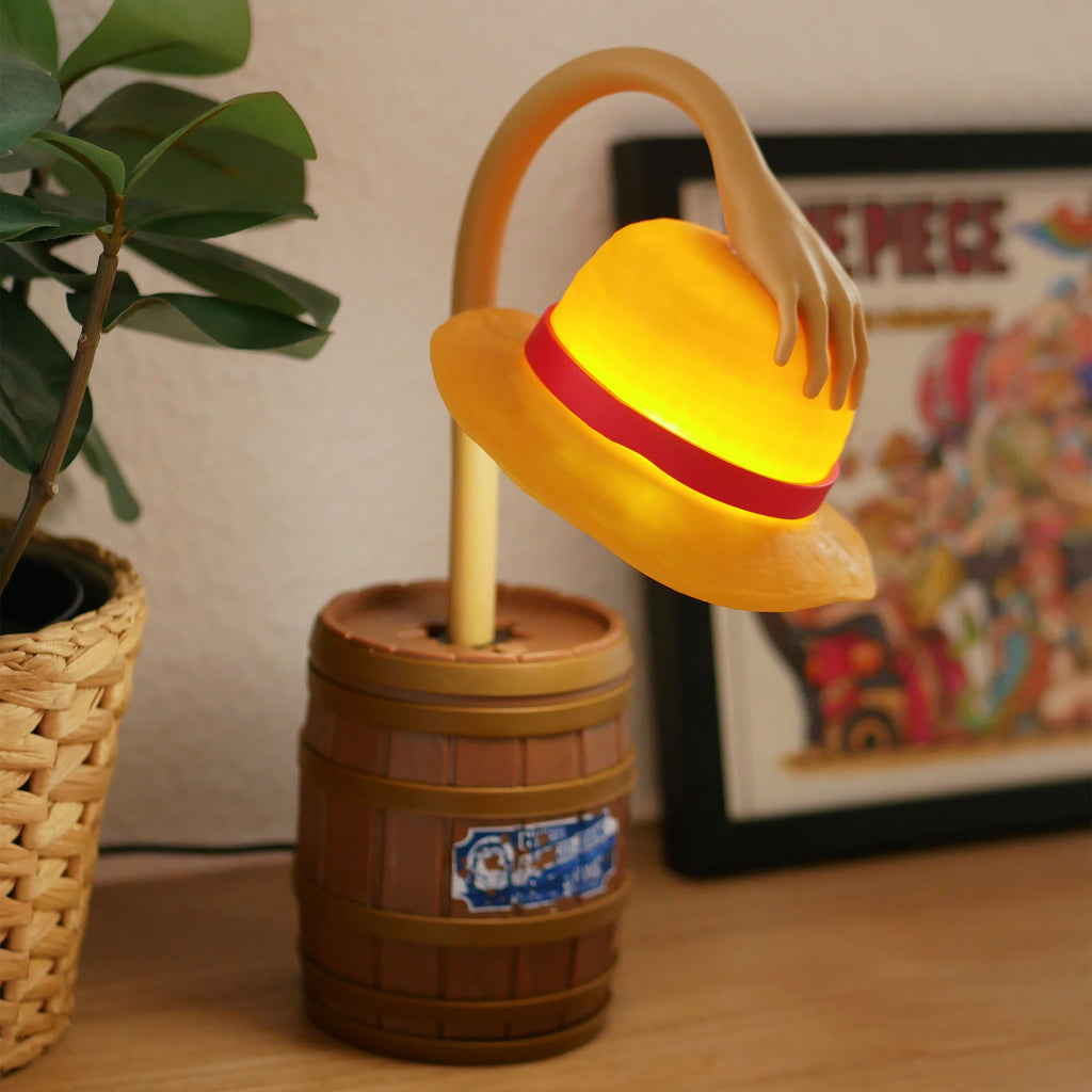 Imagen del producto One Piece - Lámpara de mesa Sombrero de Paja