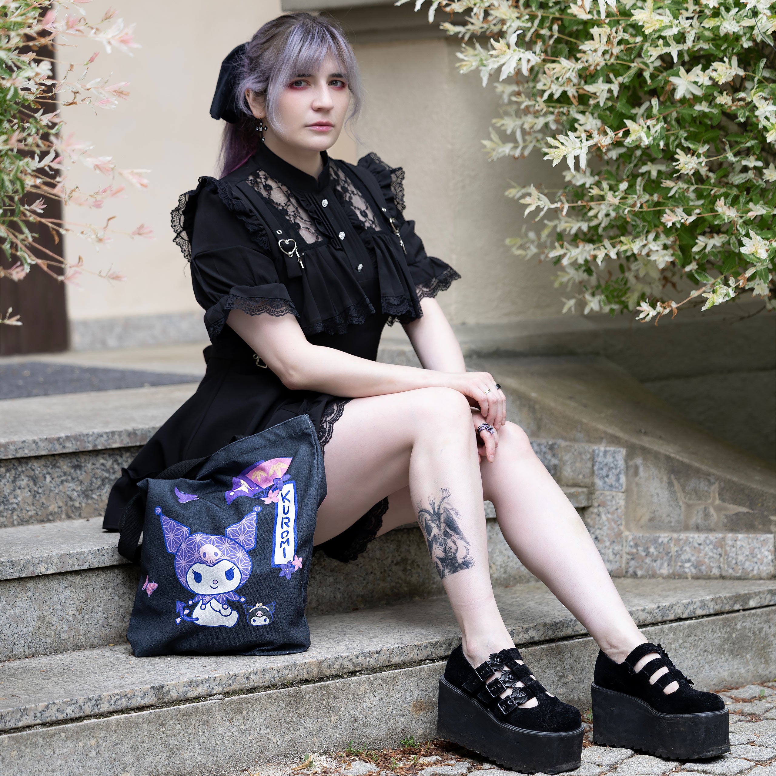 Imagen del producto Sanrio - Kuromi Hello Kitty and Friends Bolsa tote