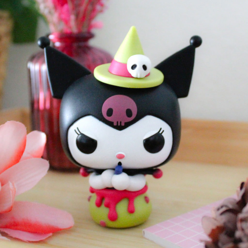 Imagen del producto Kuromi en el caldero - Figura Funko Pop Hello Kitty