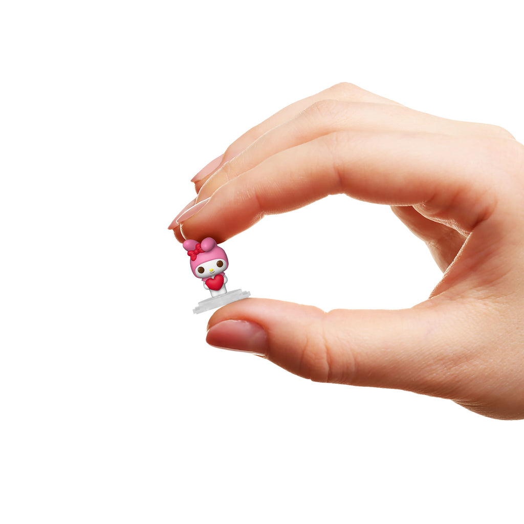 Imagen del producto Hello Kitty and Friends Kuromi y Hello Kitty Valentines Funko Bitty Pop Bouquet - Sanrio