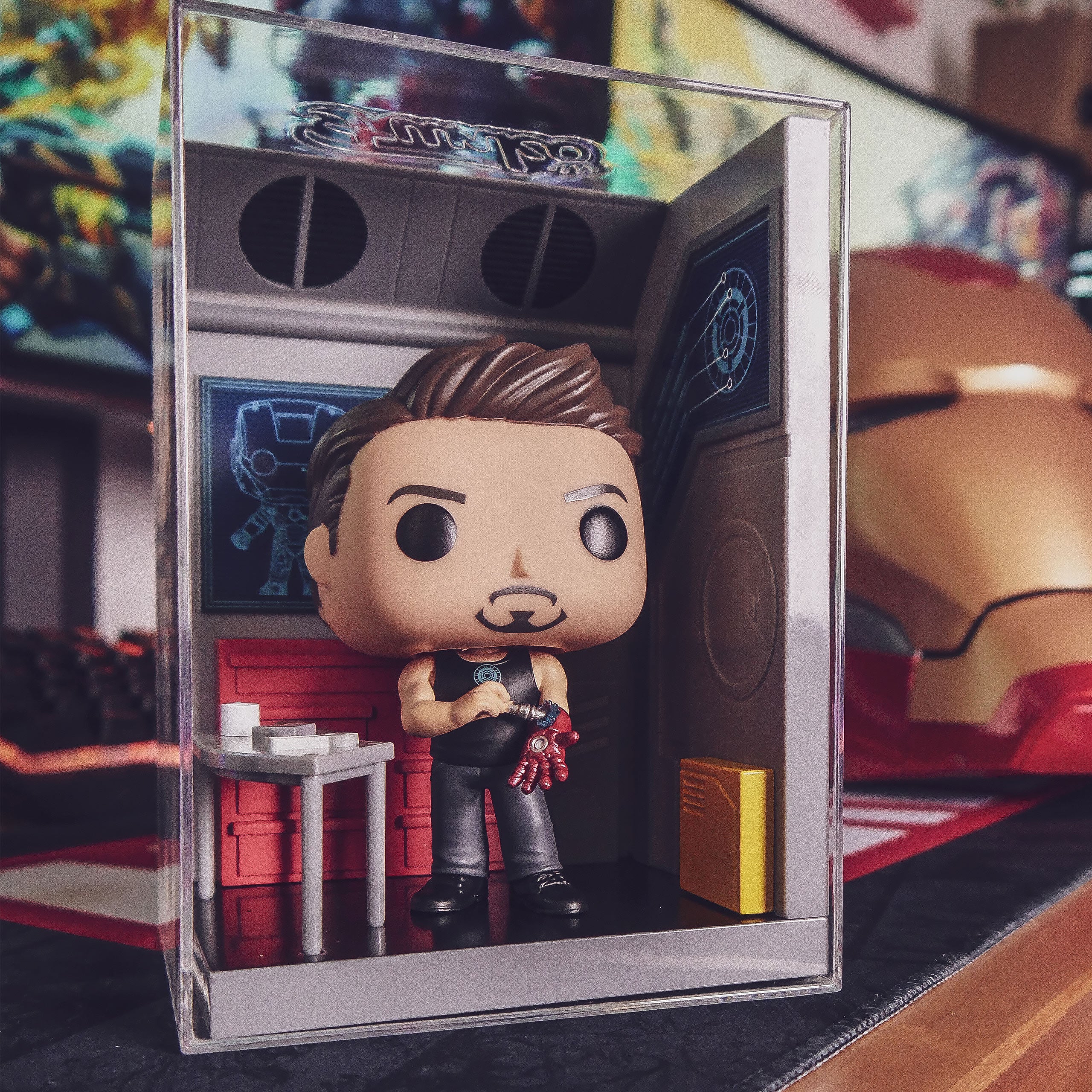 Imagen del producto Iron Man - Taller de Tony Funko Pop Nooks Diorama