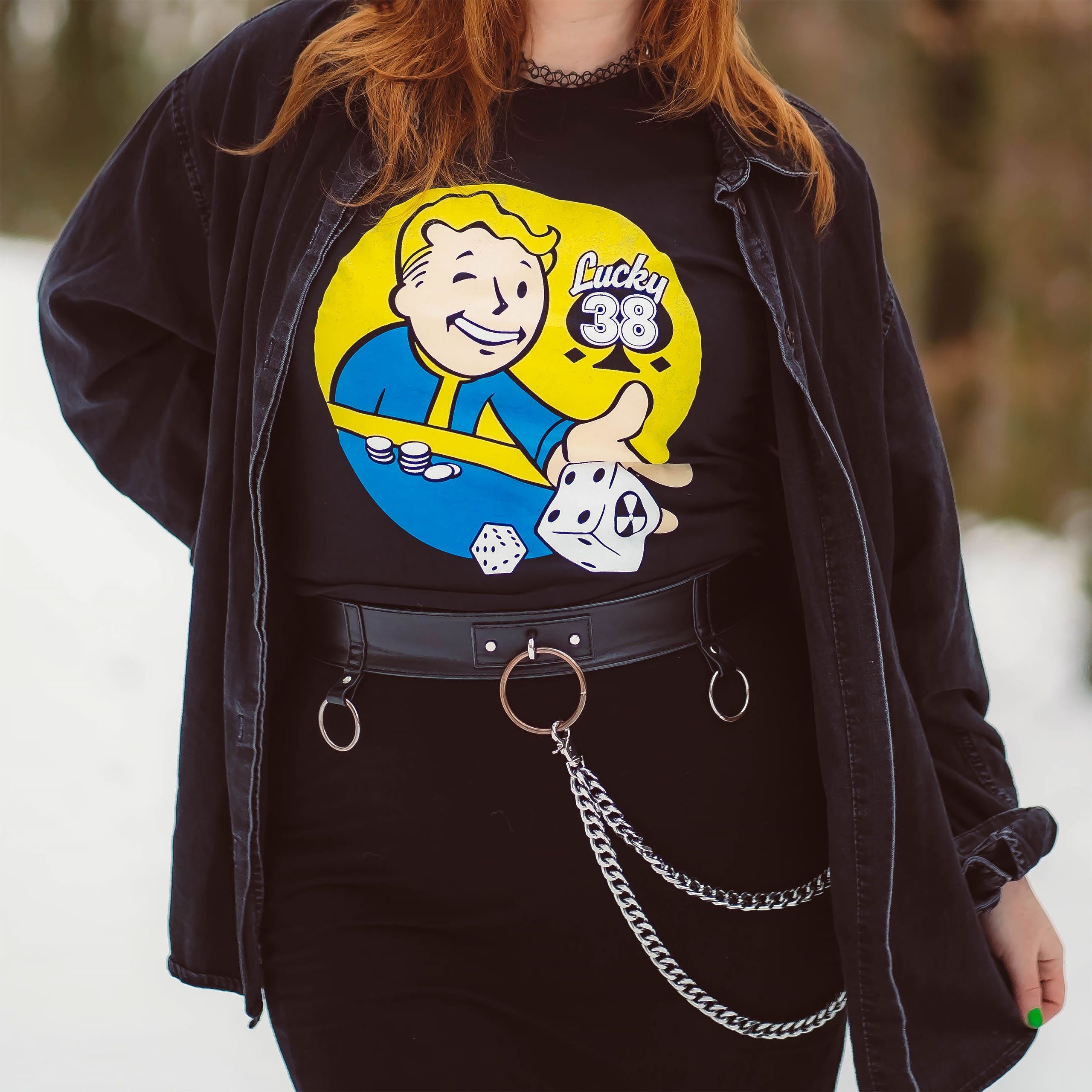 Imagen del producto Fallout - Camiseta Lucky 38 Dice