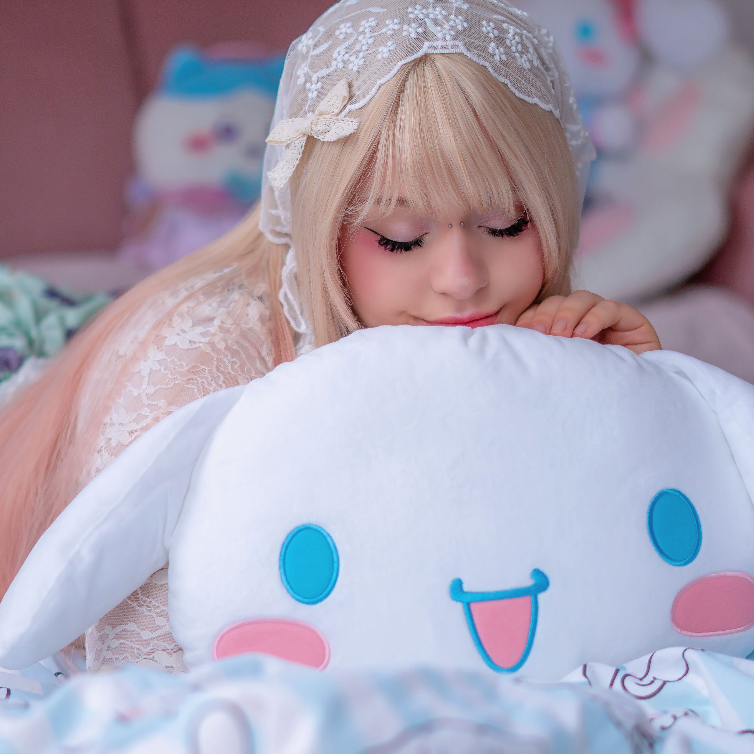 Imagen del producto Hello Kitty and Friends - Cojín 3D Cinnamoroll