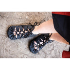 Imagen del producto Zapatos medievales de cordones de cuero nobuck negro