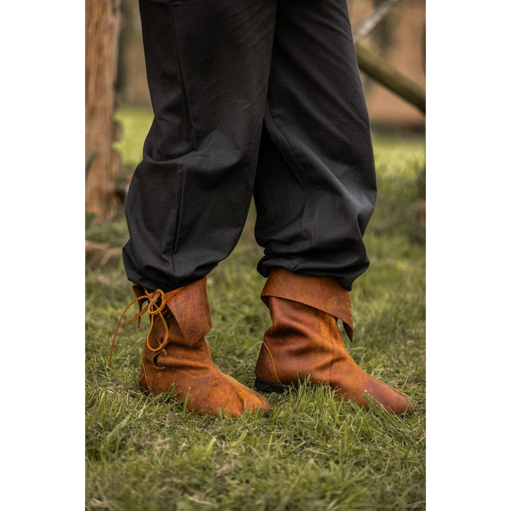 Imagen del producto Botas medievales con vuelta de cuero nobuck marrón