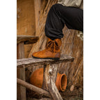 Imagen del producto Botas medievales con vuelta de cuero nobuck marrón