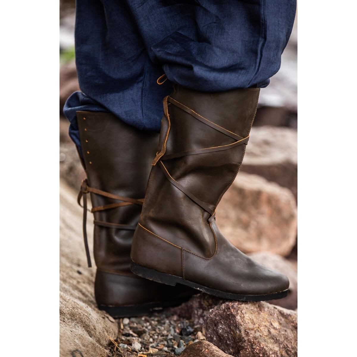 Imagen del producto Botas medievales Ole de cuero nobuck marrón