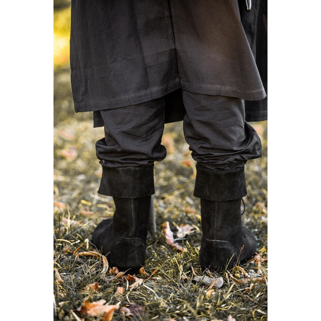 Imagen del producto Botas medievales Aurin con vuelta negras