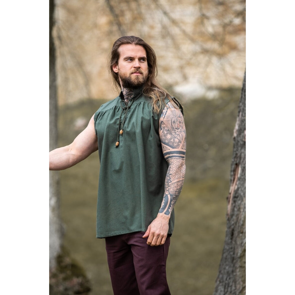Imagen del producto Camisa medieval de cuello alto con cordones Louis sin mangas verde