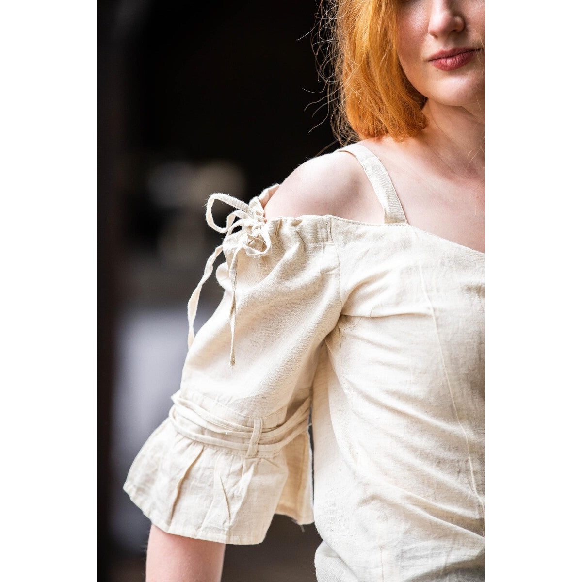 Imagen del producto Blusa medieval de tirantes Prina beige