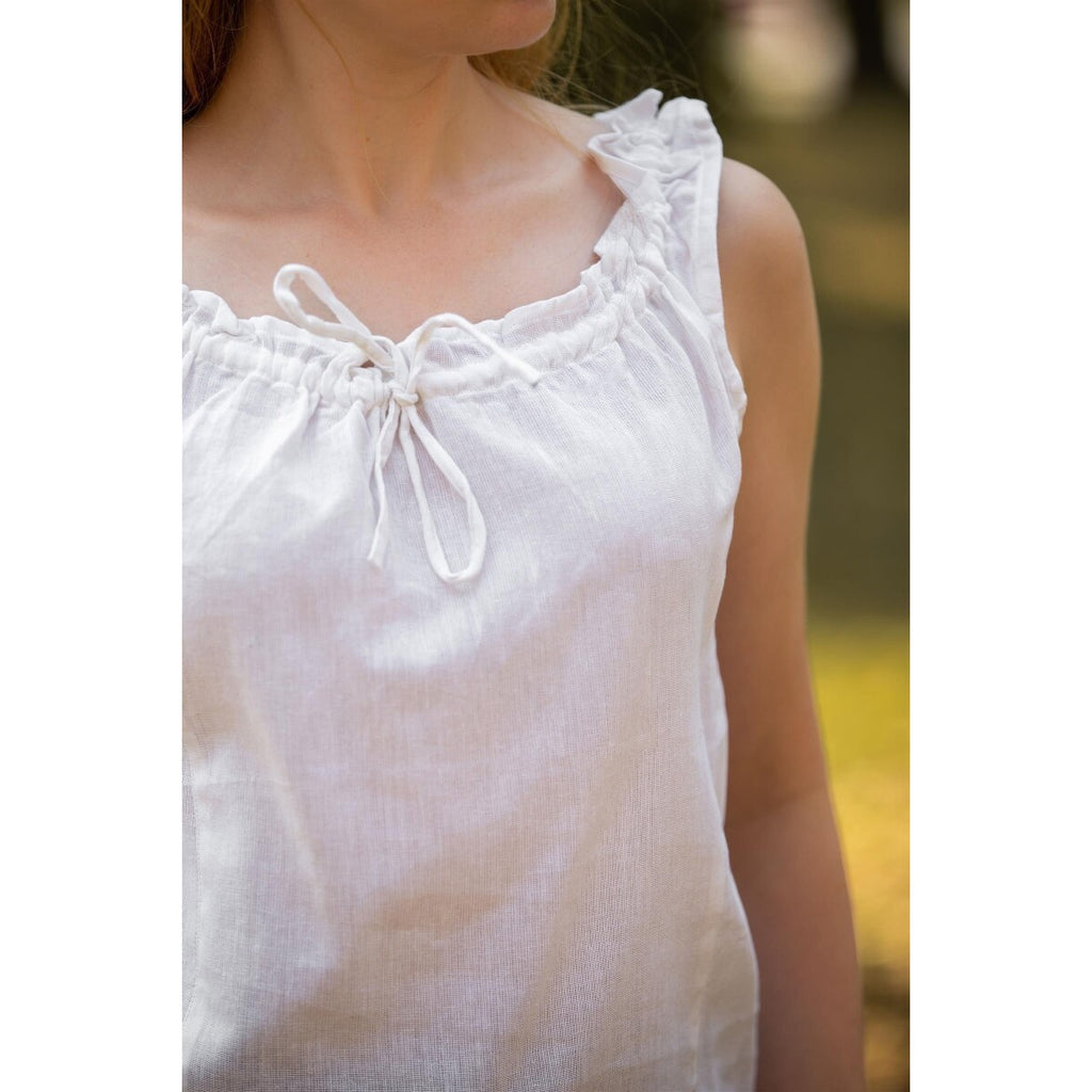 Imagen del producto Blusa de verano medieval Adele sin mangas blanca