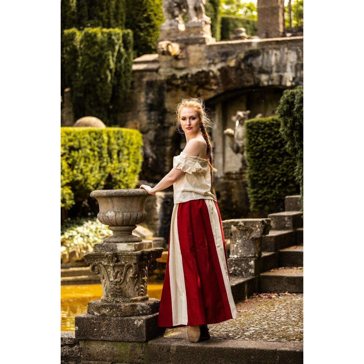Imagen del producto Blusa medieval de verano Lotte con volantes beige