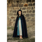 Imagen del producto Capa medieval de lana con bordado para niños