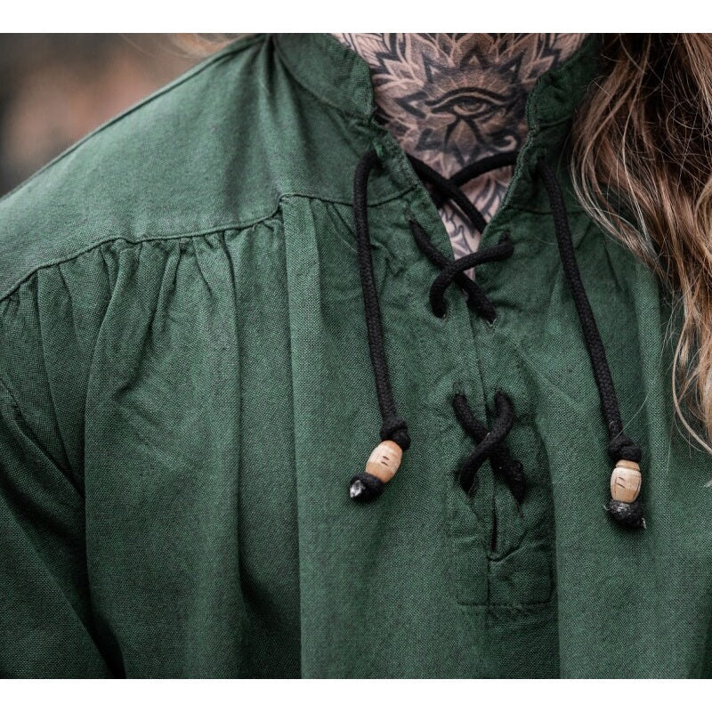 Imagen del producto Camisa medieval con cuello alto y cordones Georg verde jaspeado