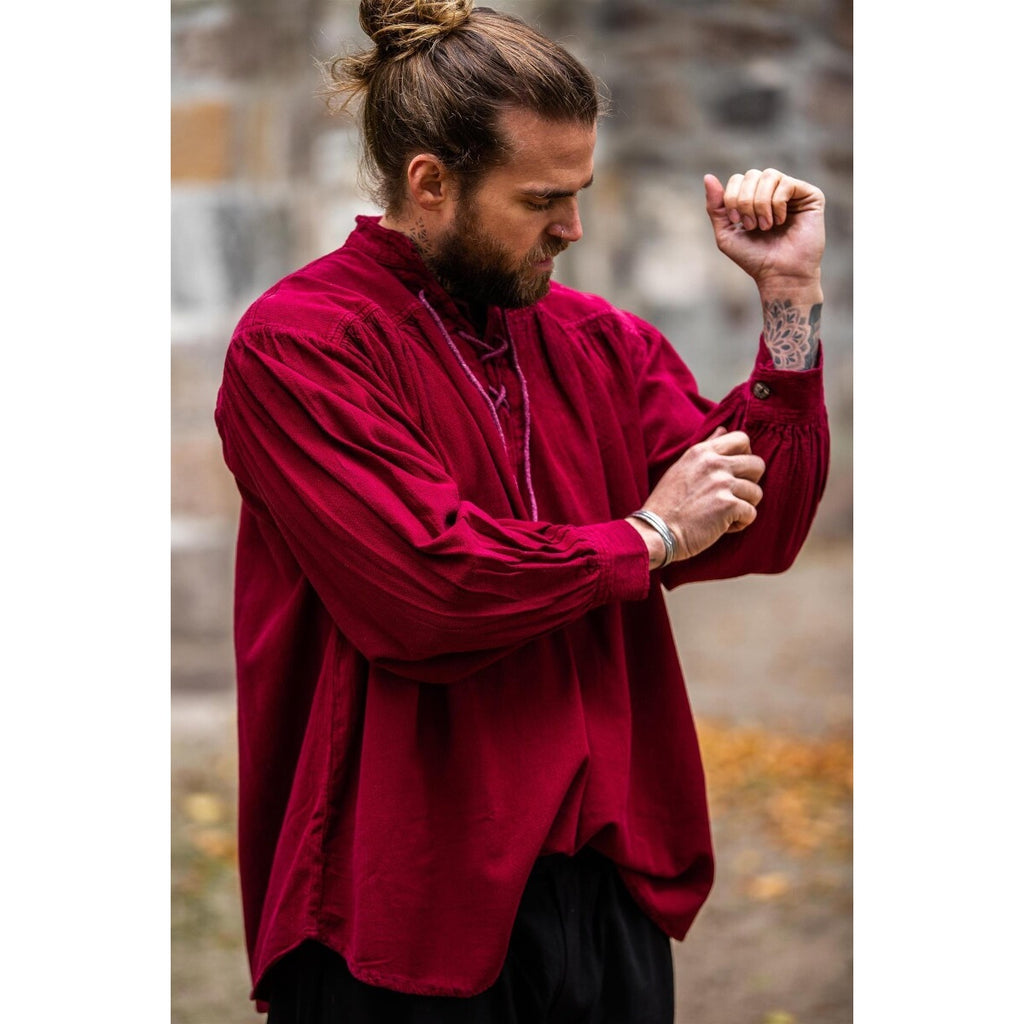 Imagen del producto Camisa medieval con cuello alto y cordones Friedrich rojo burdeos