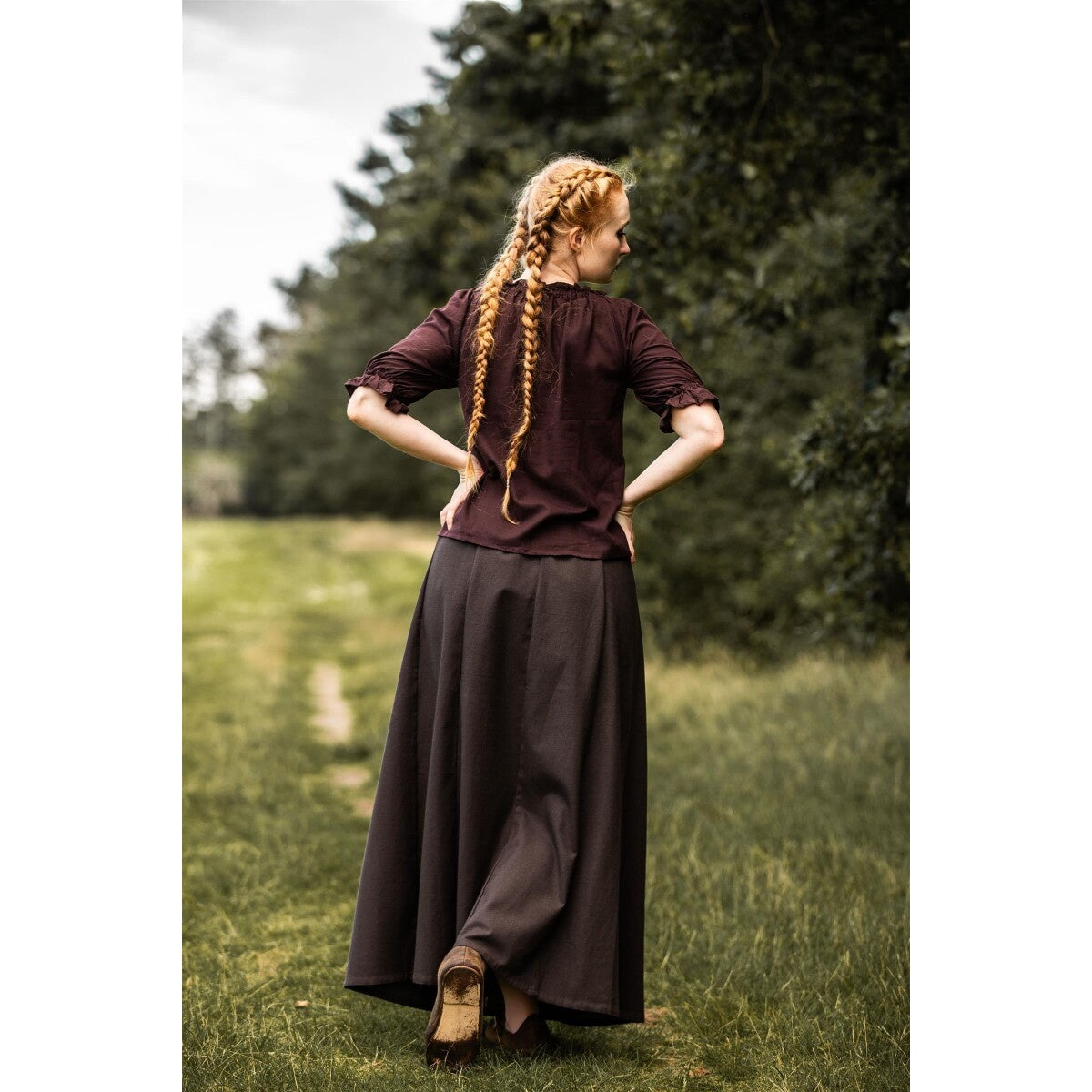 Imagen del producto Blusa medieval de manga corta Sandra marrón oscuro