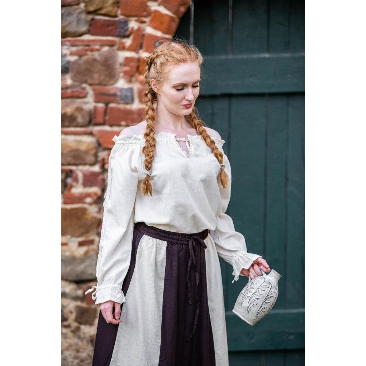 Imagen del producto Blusa medieval con encaje Bettina beige