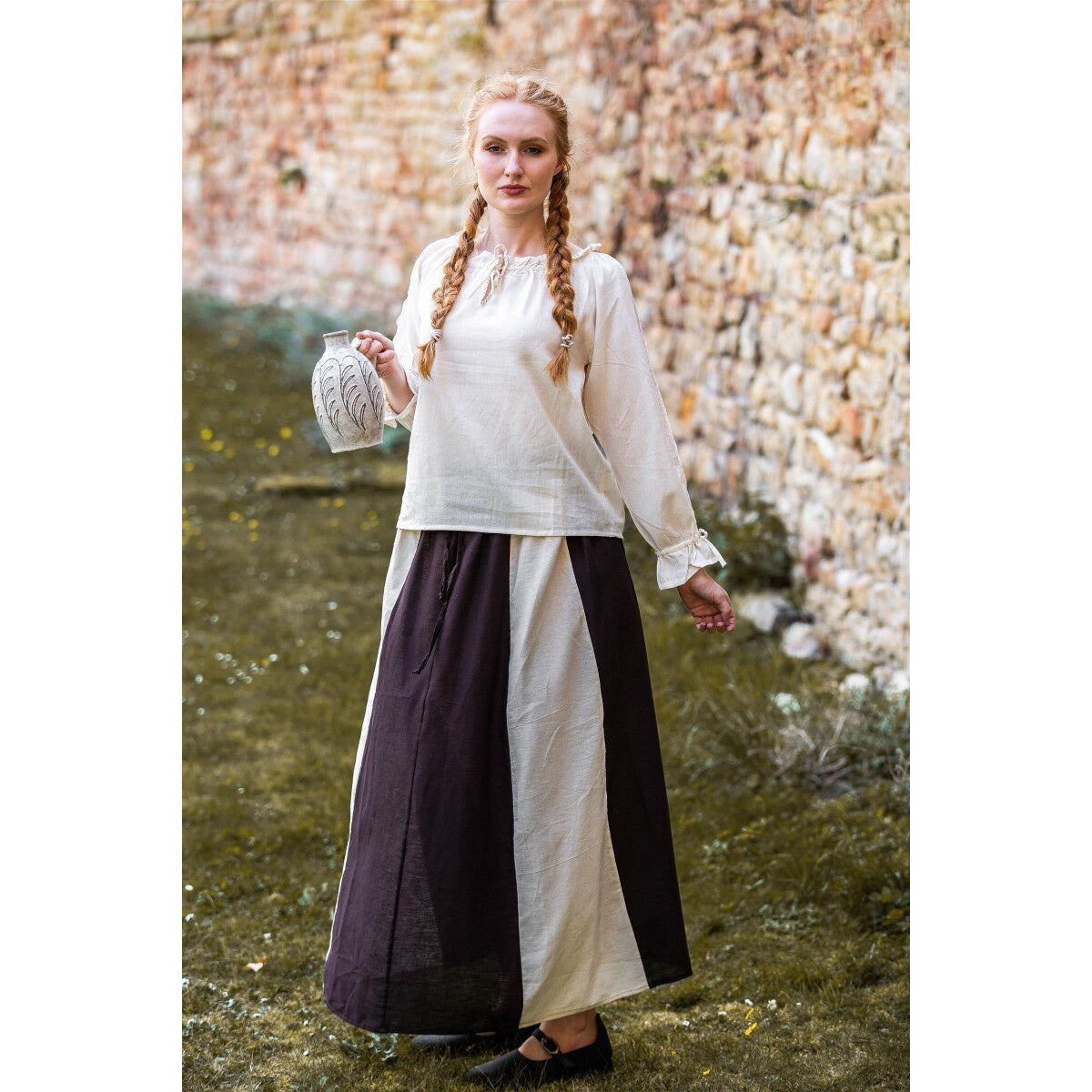 Imagen del producto Blusa medieval con encaje Bettina beige