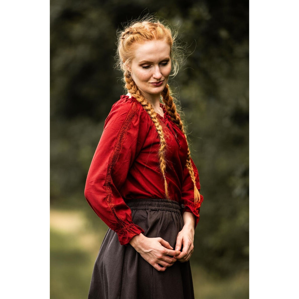 Imagen del producto Blusa medieval con encaje Bettina roja