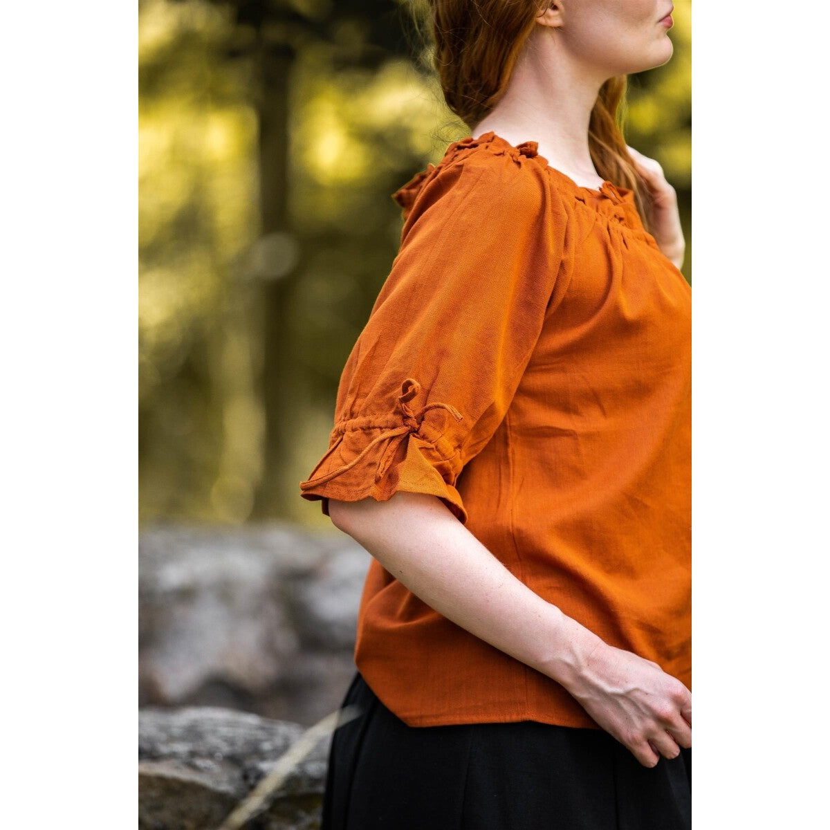 Imagen del producto Blusa medieval de manga corta Vera marrón