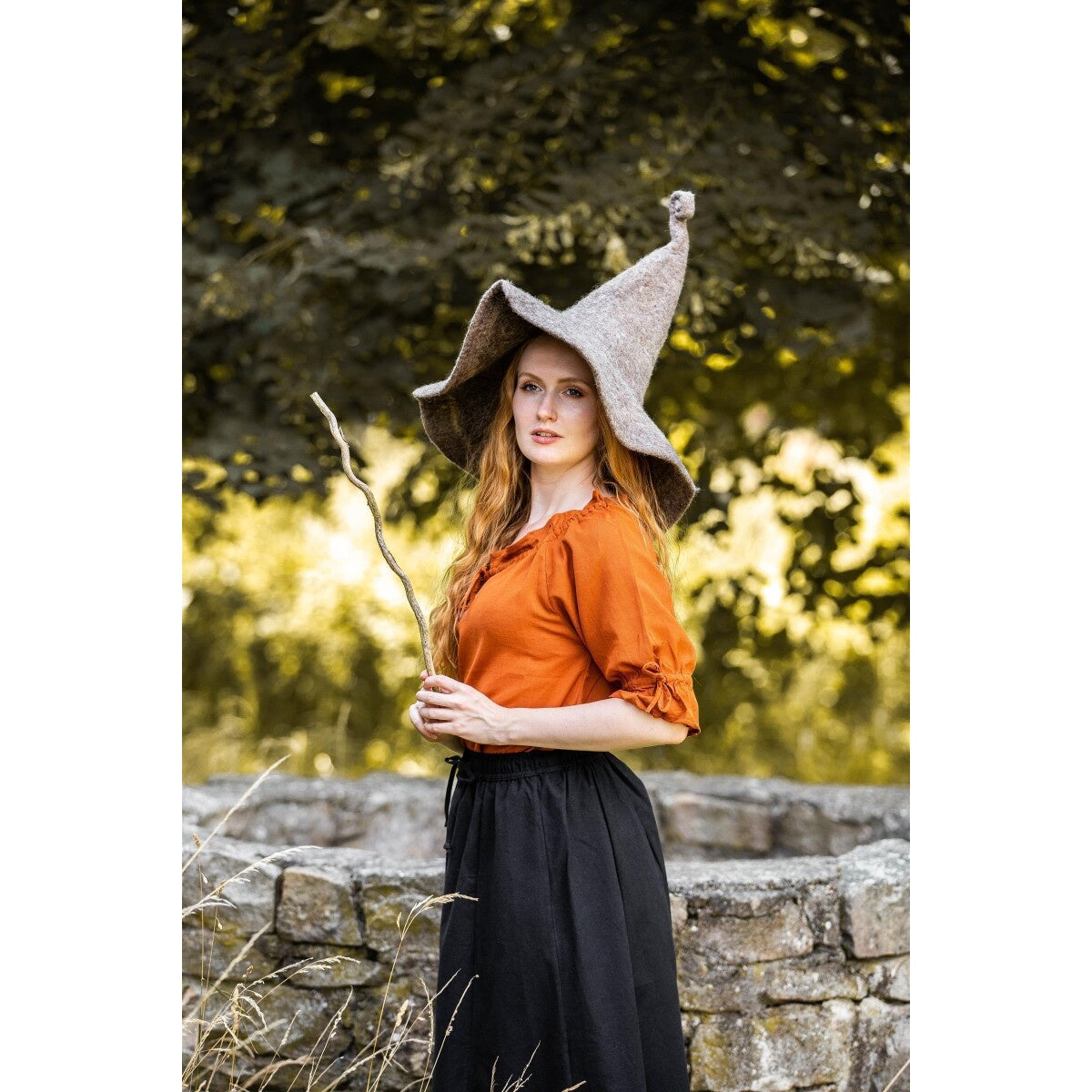 Imagen del producto Blusa medieval de manga corta Vera marrón