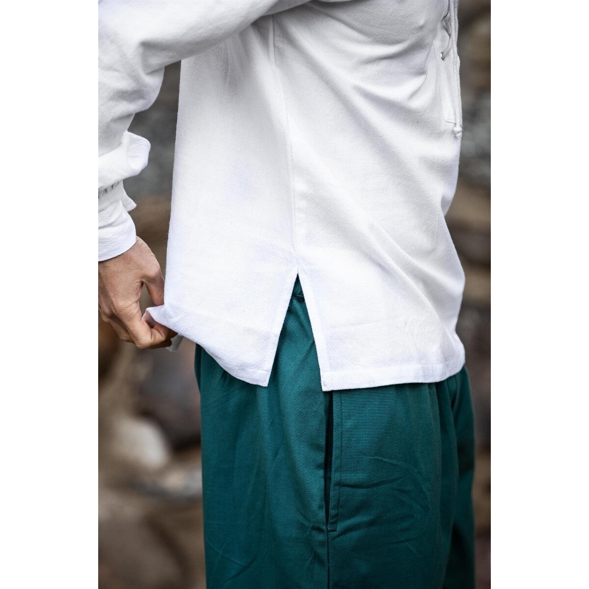 Imagen del producto Camisa medieval de cuello redondo Athos blanca