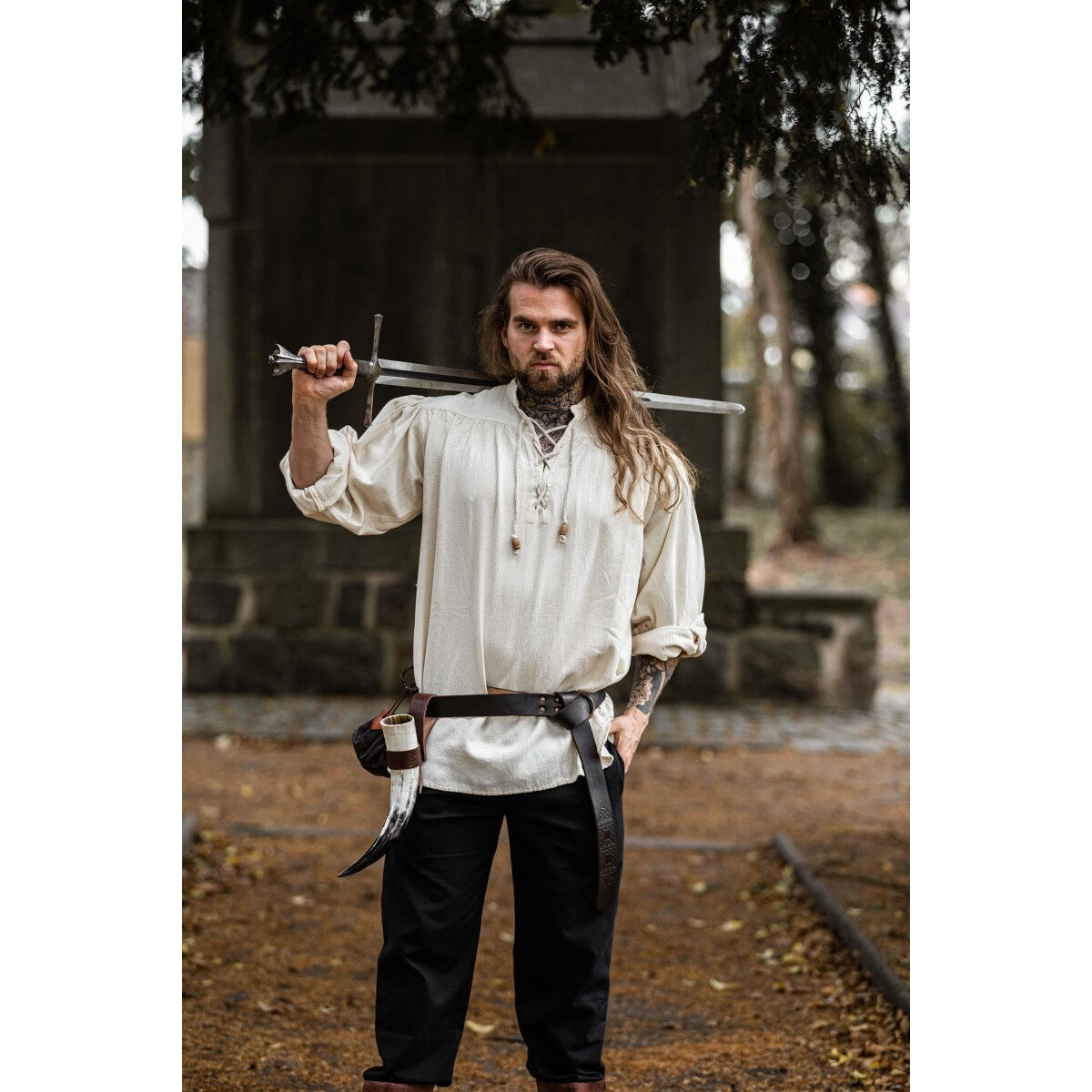 Imagen del producto Camisa medieval Leopold beige