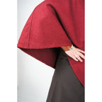 Imagen del producto Caperuza medieval Egill con bordado roja