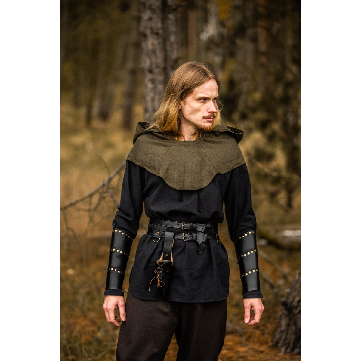 Imagen del producto Capucha medieval Mannix verde