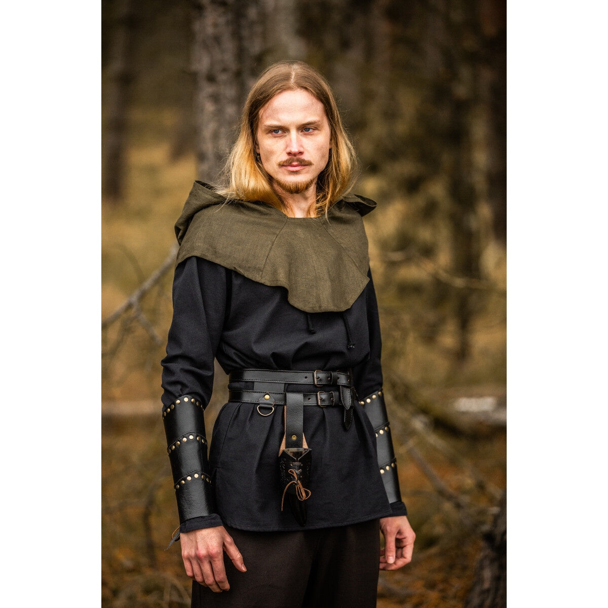 Imagen del producto Capucha medieval Mannix verde