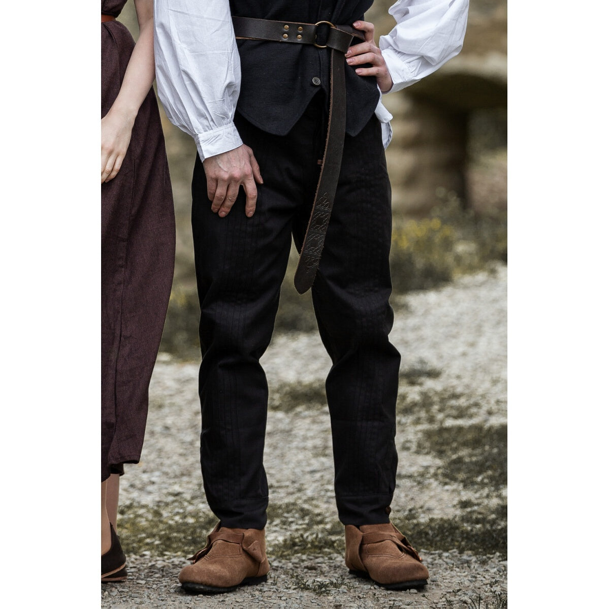Imagen del producto Pantalón medieval Oskar con costura decorativa negro
