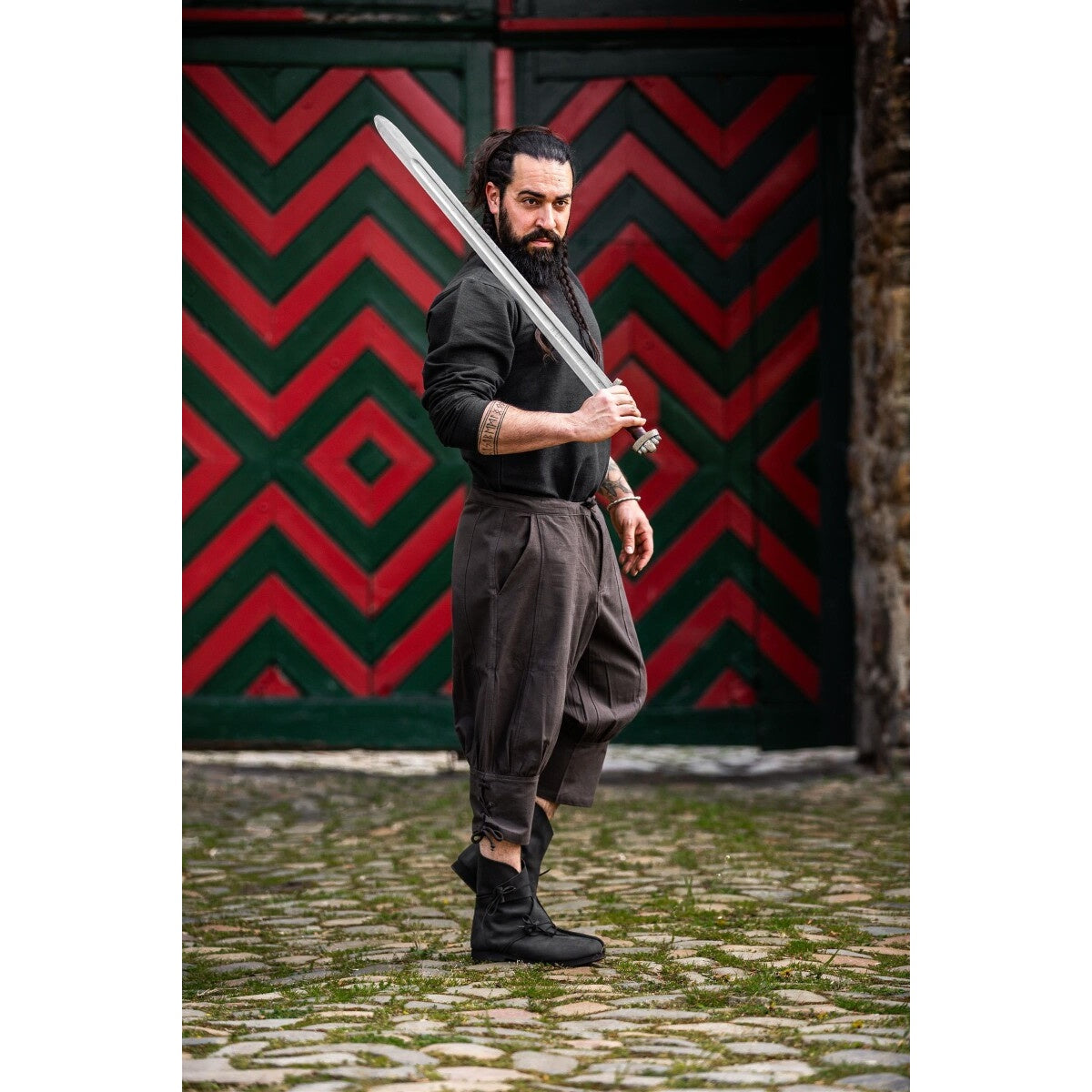 Imagen del producto Pantalón medieval hasta la rodilla Laurence con cordones en la parte baja de la pierna marrón