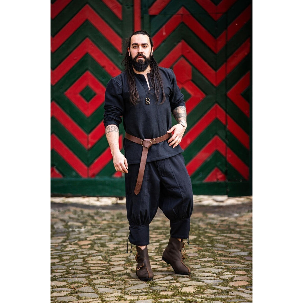 Imagen del producto Pantalón medieval hasta la rodilla Laurence con cordones en la parte baja de la pierna negro